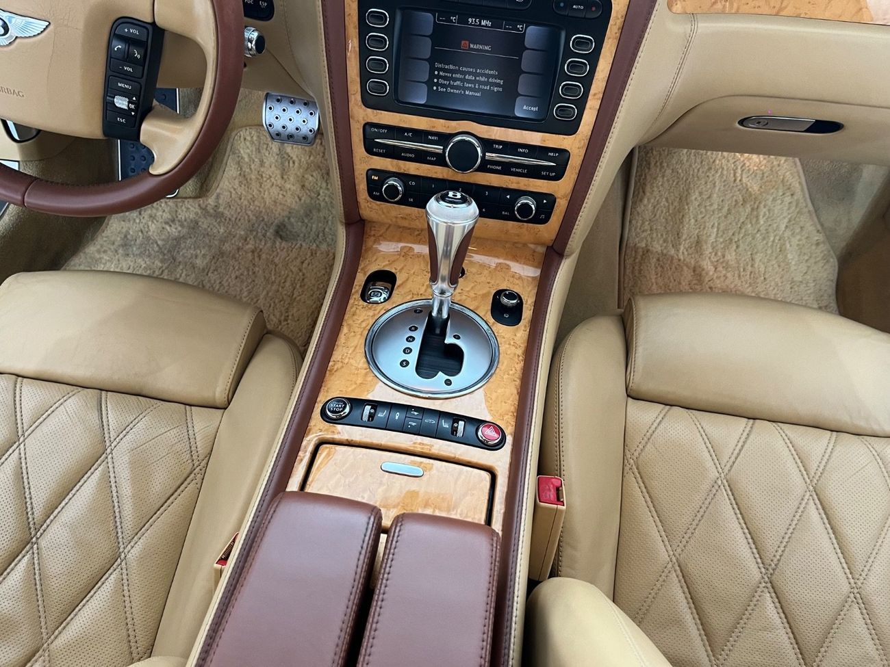 بنتلي كونتيننتال جي تي