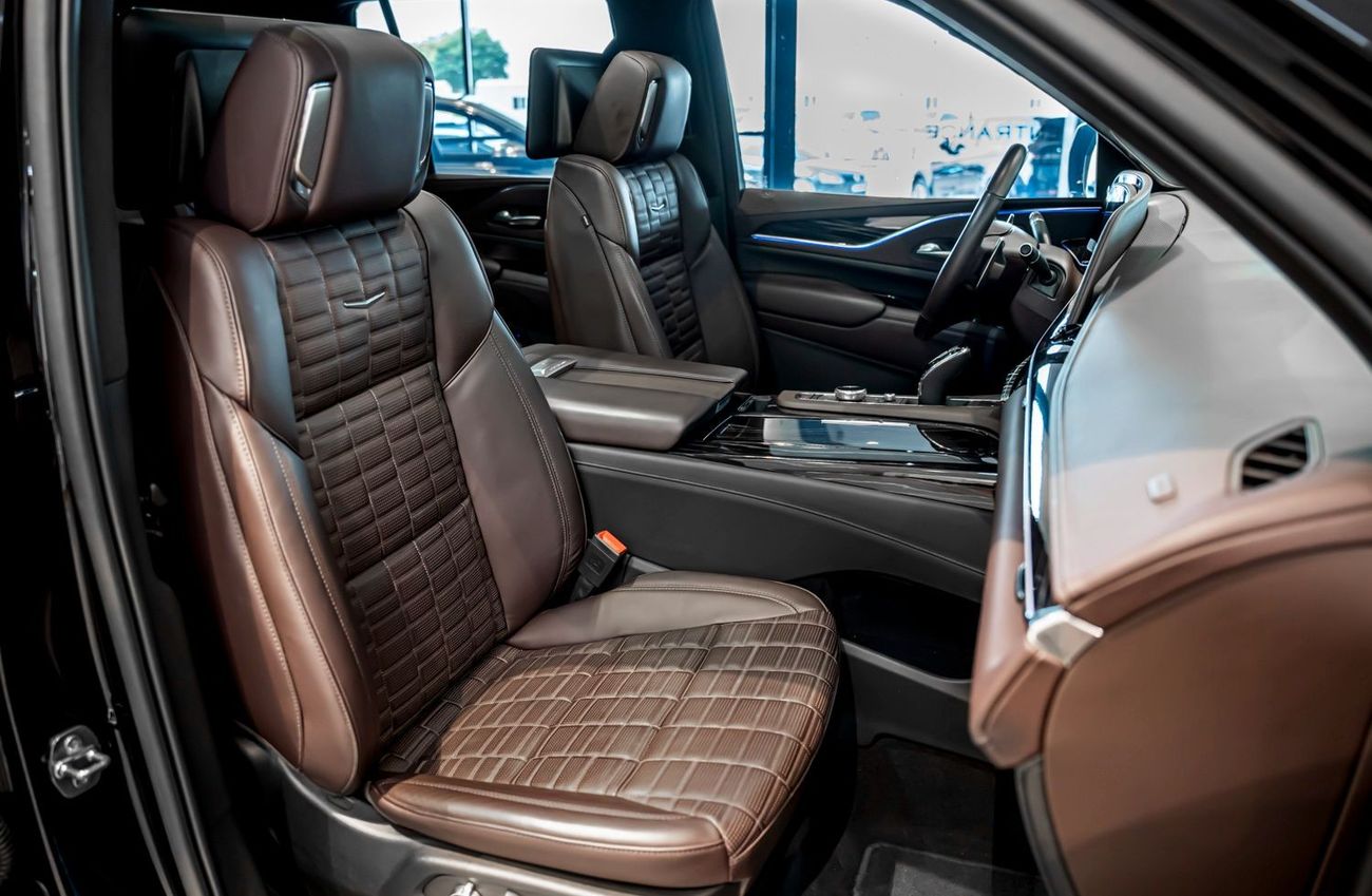 كاديلاك إسكالاد Escalade-V 6.2L 2023 Cadillac Escalade V, 2027 Escalade Warranty, 2028 Escalade Service Contract, GC