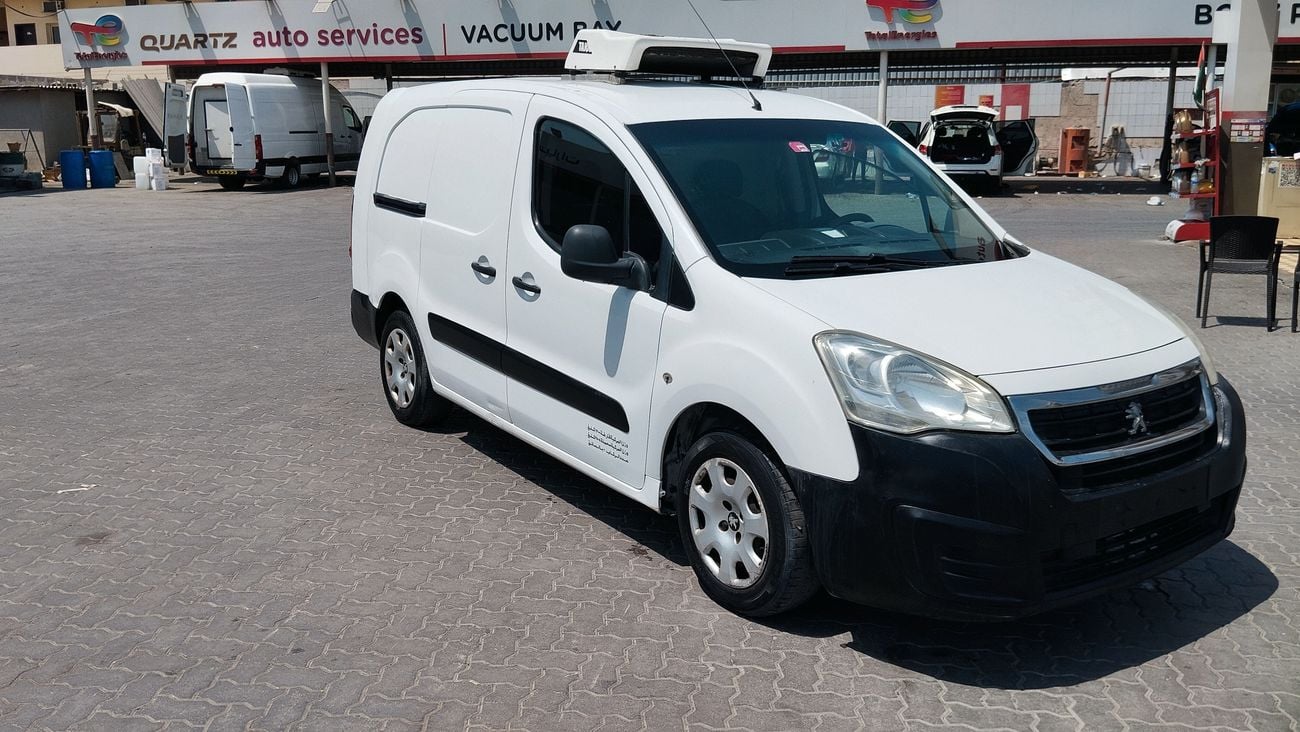 Peugeot Partner chiller van