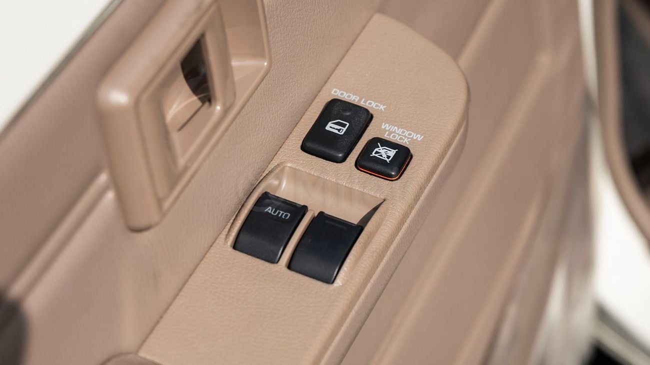 Toyota Land Cruiser Pick Up