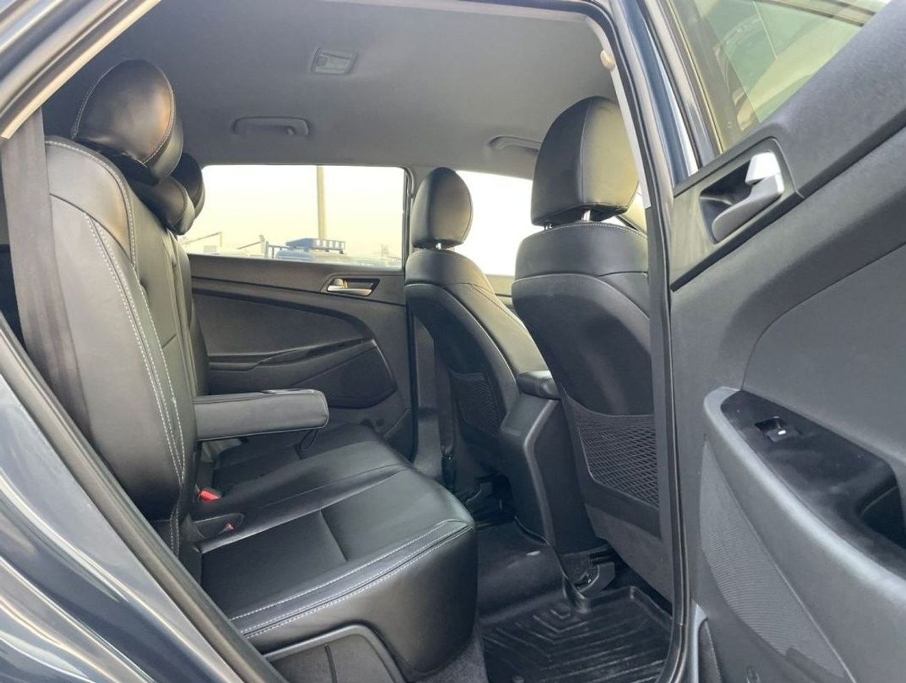 Hyundai Tucson 2019 Hyundai Tucson SEL GDi With Lane Assist - 2.0L V4 - AWD 4x4 - Leather Seats - 93,500 Mileage