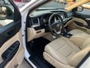 تويوتا هايلاندر 2015 Toyota Highlander LE+ Plus 3.5L V6 - Interior Beige - 7 Seater 4x4 AWD - Electric Seat With Big