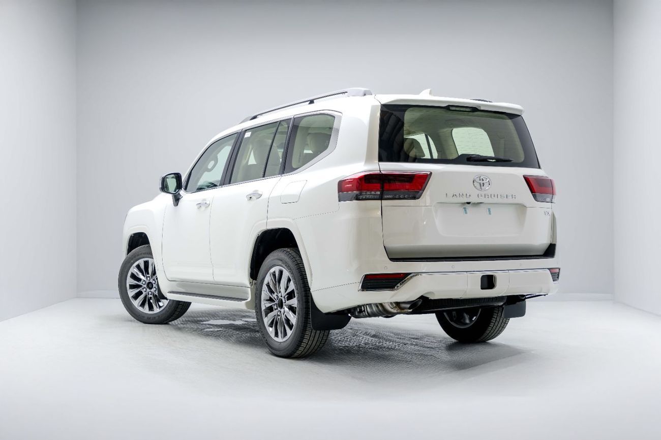 تويوتا لاند كروزر VX HI 4.0L - White Pearl Inside Beige | Export Only