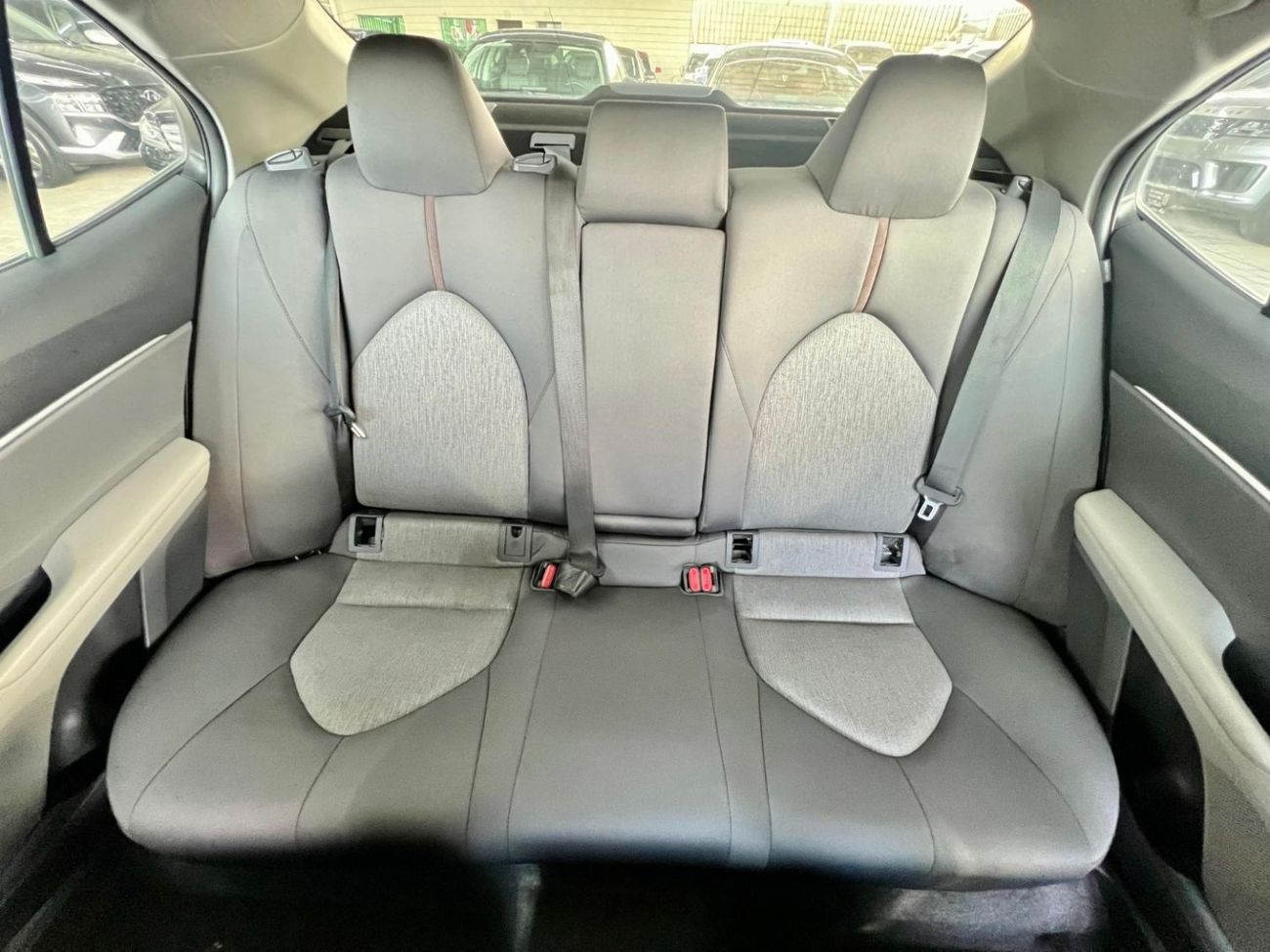 Toyota Camry CLASSIC 2.5L (204 HP) warranty one year bank financie available 0 dawon payment