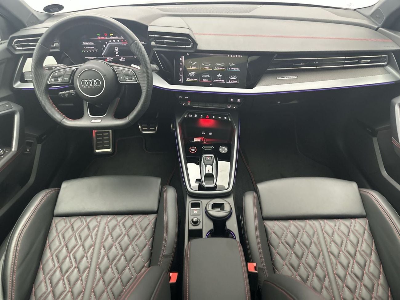 Audi S3 TFSI quattro 2.0L Sedan Sedan TFSI 333hp (Ref# 79092)