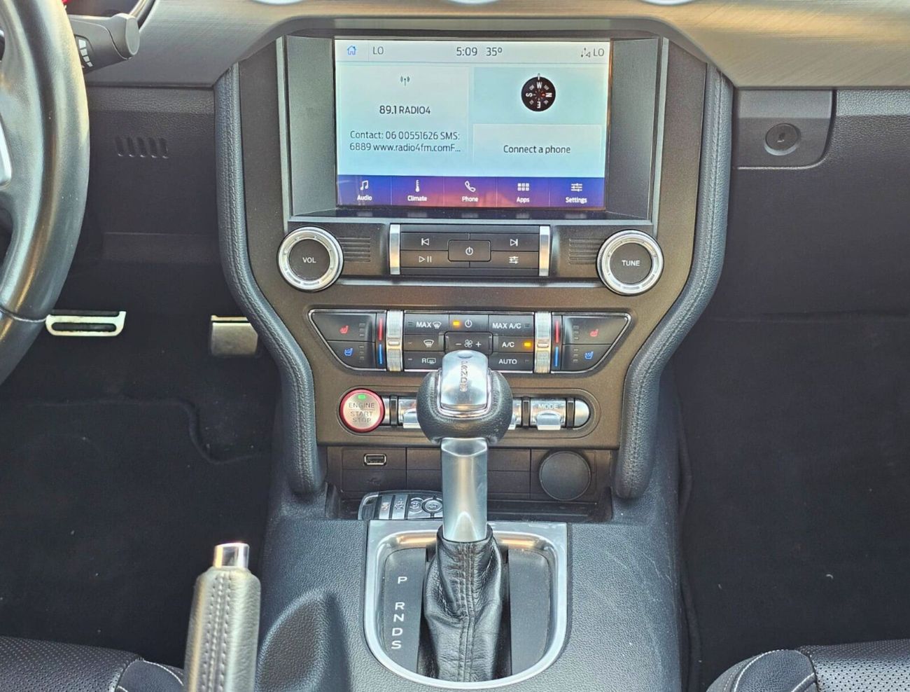 Ford Mustang 2200 cc / ECO BOOST / CONVERTIBLE / RTA PASS