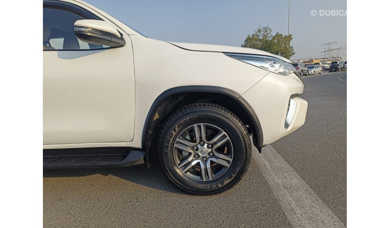 Toyota Fortuner GX,2.7L Petrol, Leather Seats, Rear Parking Sensors Looks Like New Condition (LOT # 104788)