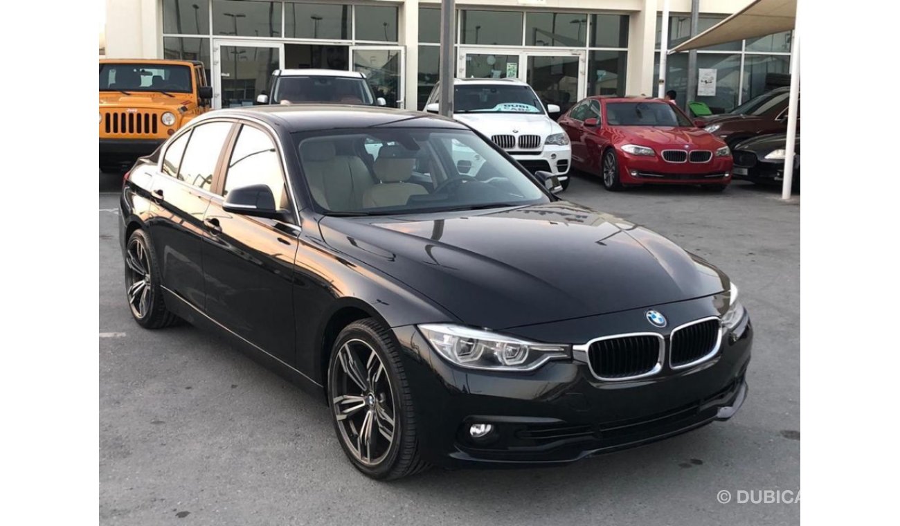 BMW 320i BMW320 MODEL 2018 GCC car prefect condition full option low mileage