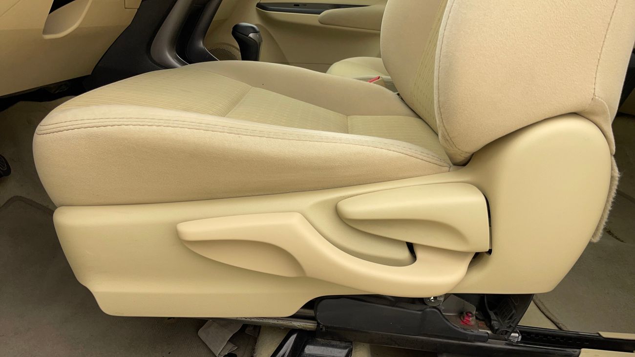 تويوتا يارس SE 1.5 | بدون دفعة مقدمة | اختبار القيادة في المنزل