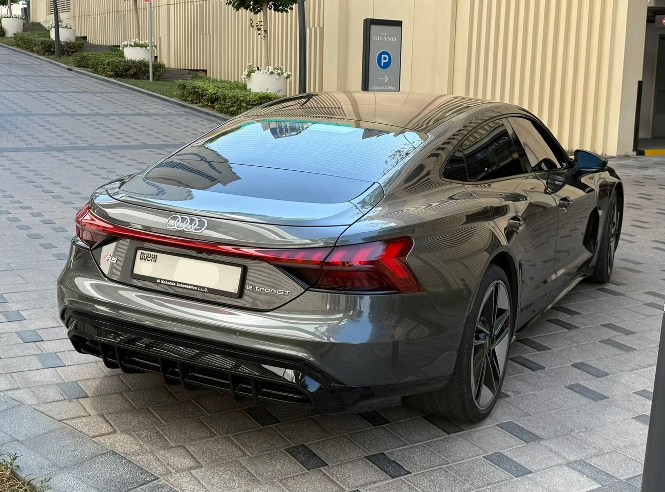 أودي RS إيترون GT RS e-tron GT