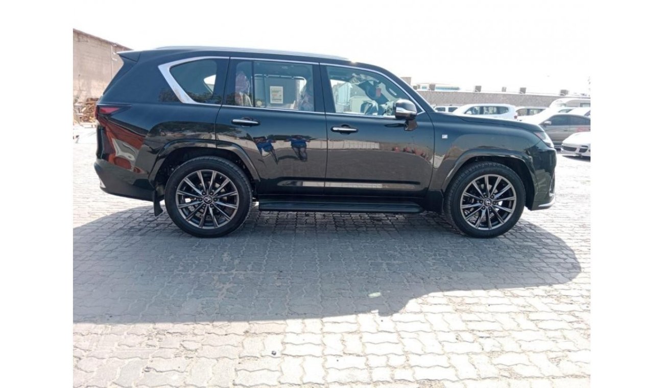 لكزس LX 600 Lexus LX 600 Launch edition