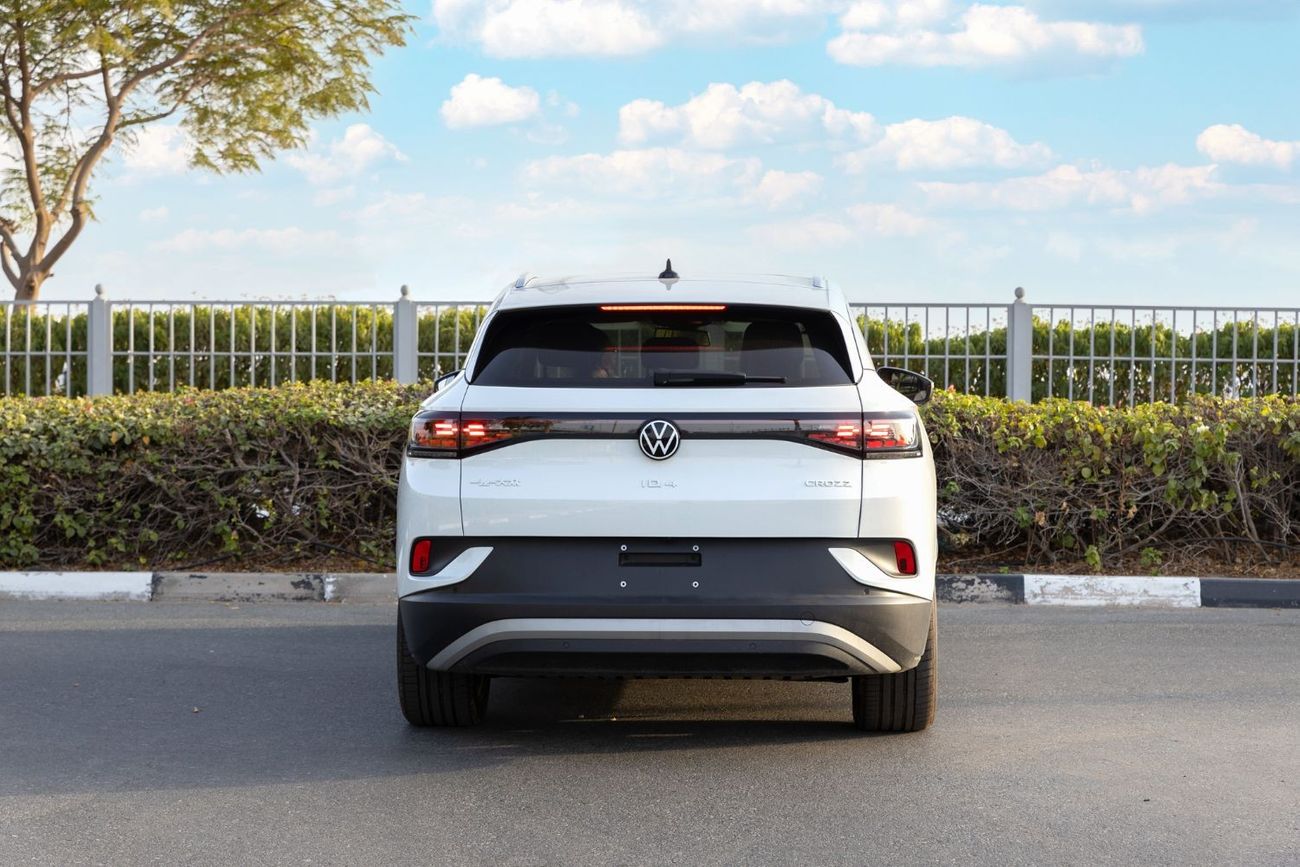 فولكس واجن ID.4 2022 VW ID4 Pure+ 19 بوصة FP - أبيض من الداخل أسود ورمادي | للتصدير فقط