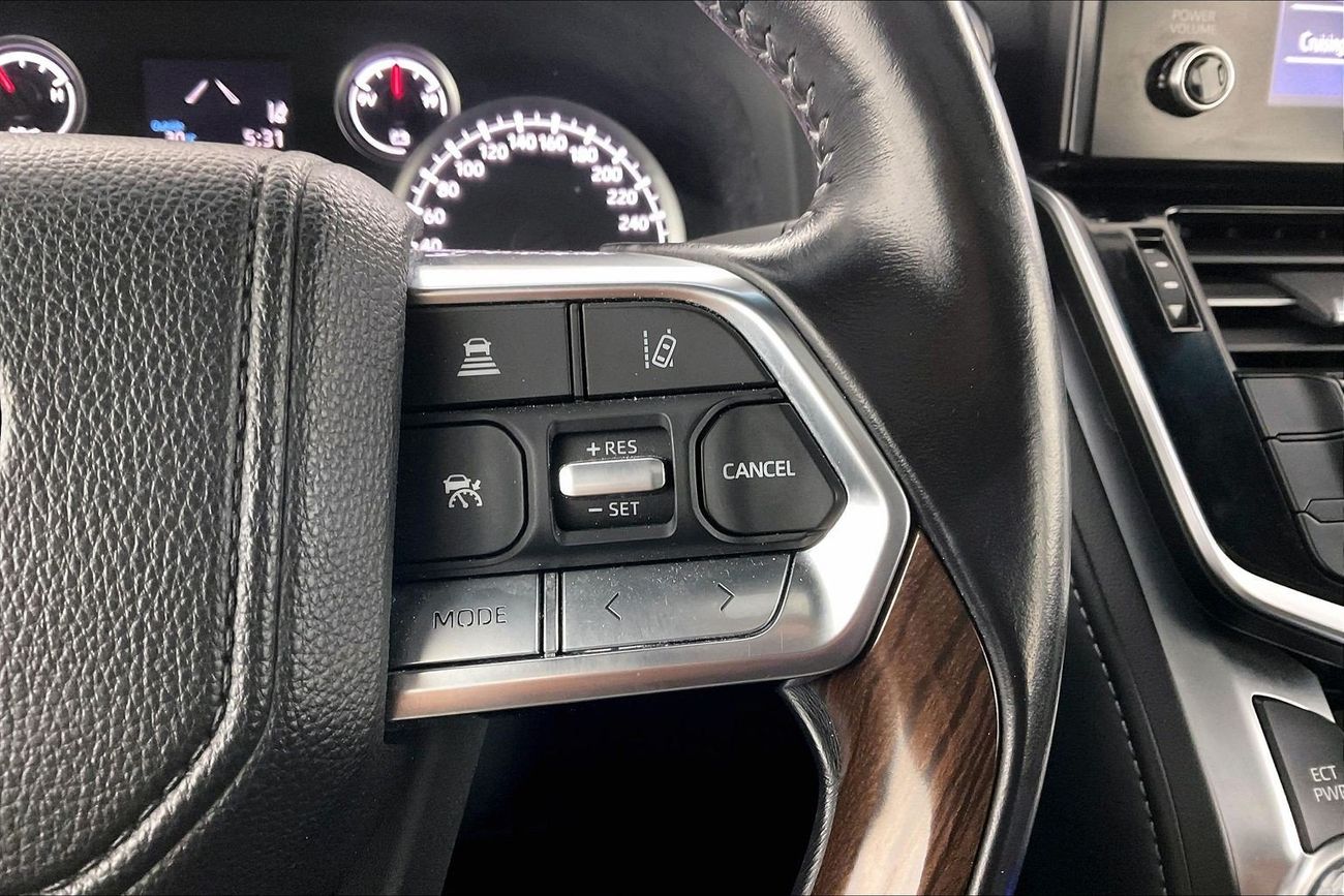 Toyota Land Cruiser GXR | Guaranteed Warranty | 0 Down Payment