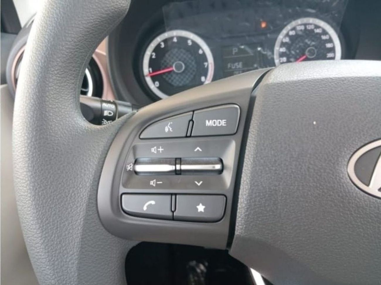 Hyundai Grand i10 1.2L Petrol, Sedan, FWD, 4 Doors, Model 2024