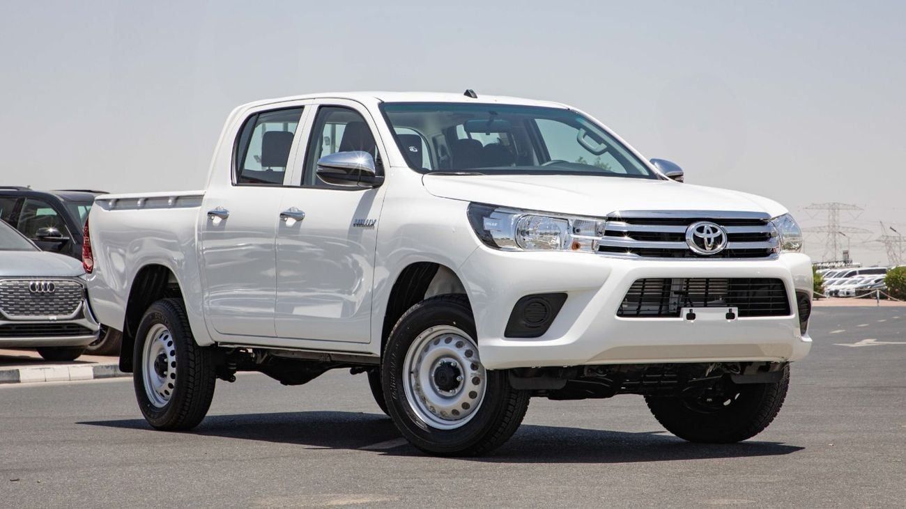 تويوتا هيلوكس DLX 2.4L DOUBLE CAB BASIC A/T