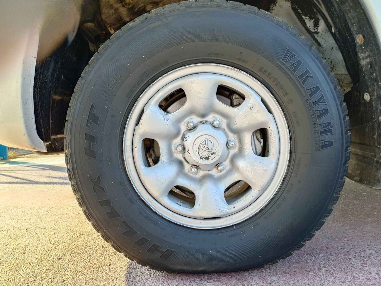 Toyota Hilux // HILUX // DIESEL // MANUAL // 4X4 (LOT # 45619)