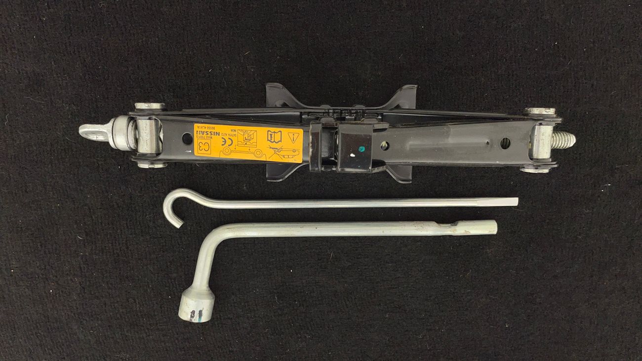 نيسان ميكرا SV 1.5 | بدون دفعة مقدمة | اختبار القيادة في المنزل