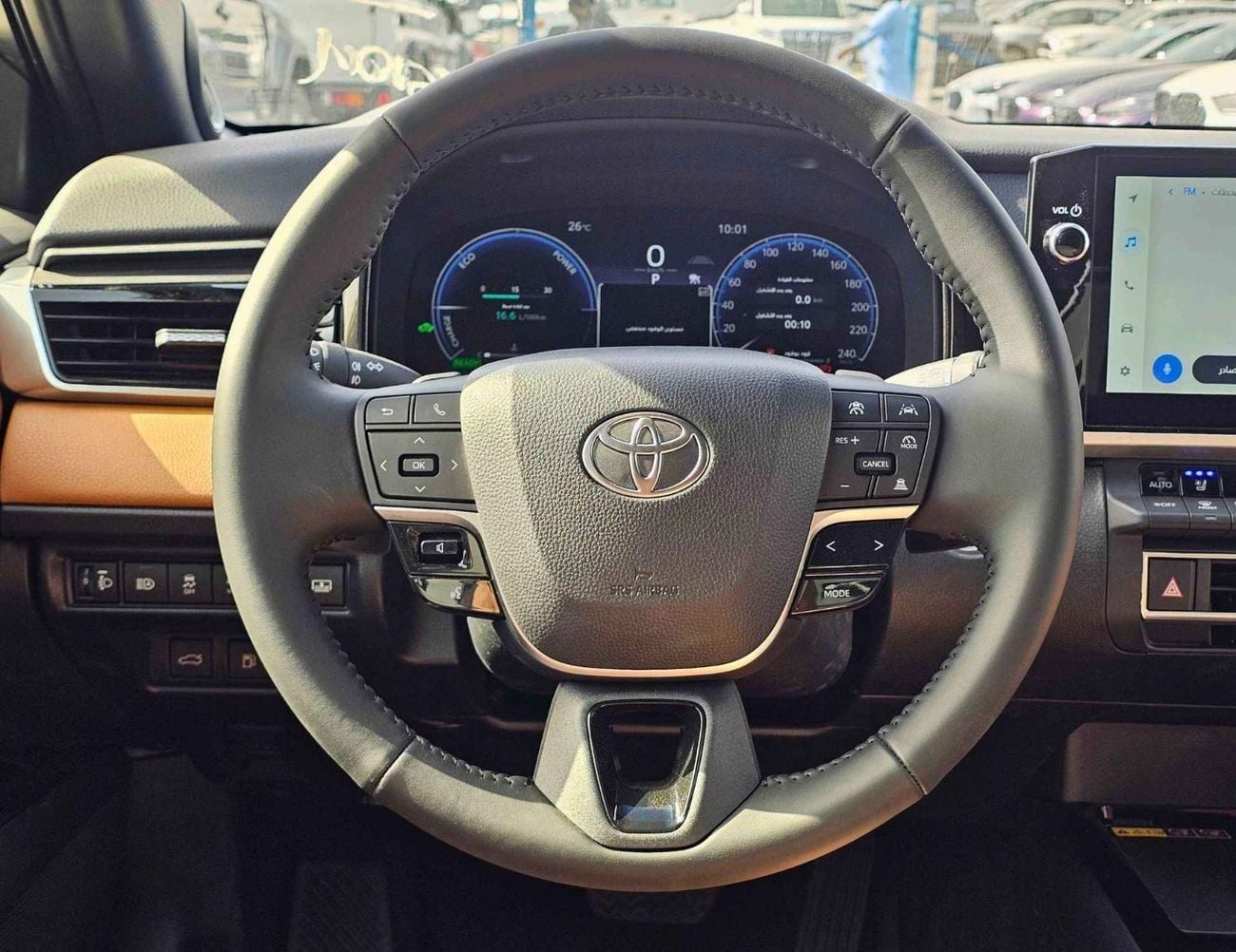 تويوتا كامري LUMIERE HYBRID / 2.5L V4 PETROL/RADAR /JBL SPEAKERS/PANORAMIC ROOF/360*CAMERA/HEADS UP DISPLAY (CODE