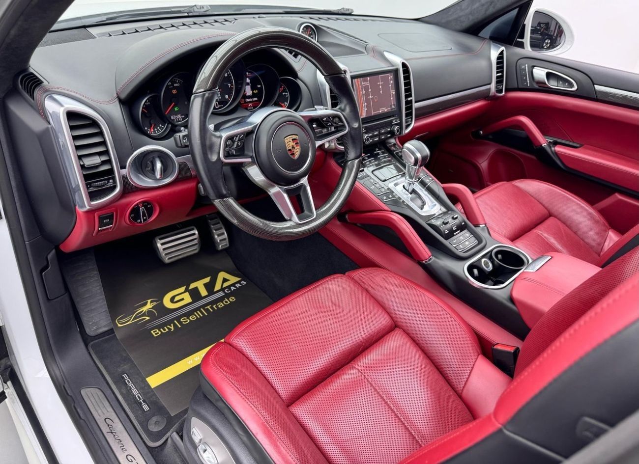 بورش كايان GTS 3.6L 2017 Porsche Cayenne GTS, Excellent Condition, Full Agency Service History, GCC