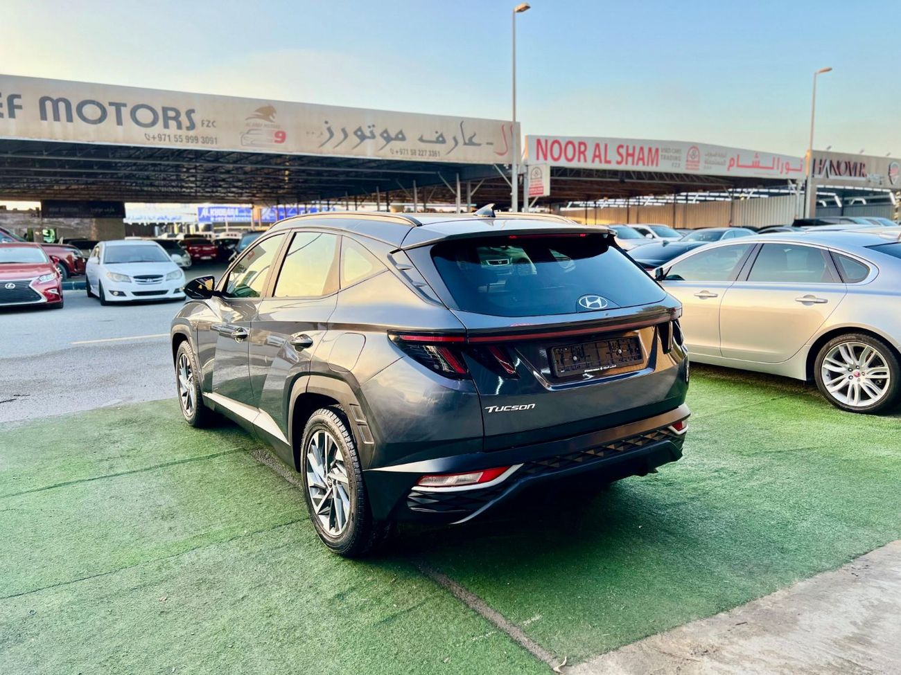 Hyundai Tucson Premium 1.6L gcc warranty one year bank financie available