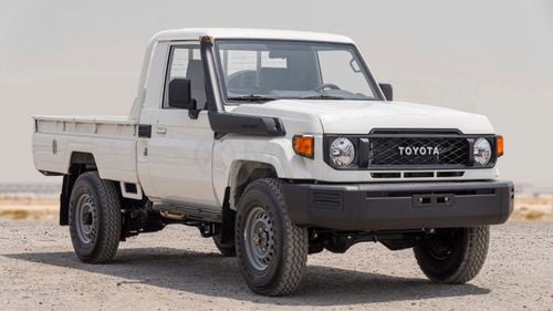 Toyota Land Cruiser 70 2025 TOYOTA LAND CRUISER LC79 SC 4.0L PETROL – WHITE: 5-SPEED MANUAL, DIFF LOCKS, FULL-TIME 4WD