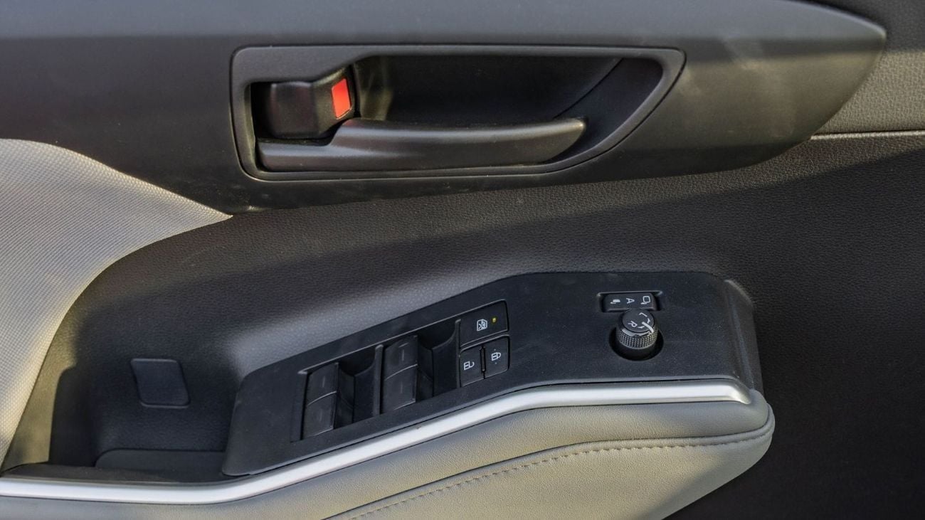 تويوتا هايلاندر 2025 Toyota Highlander LE 2.5L AT Hybrid (Black)