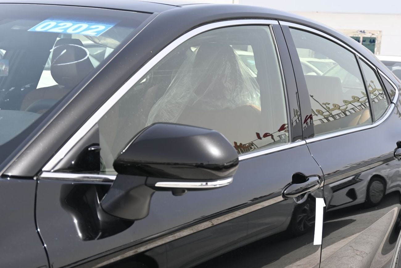 تويوتا كامري Toyota Camry Lumiere 2.5L Hybrid GCC, Model 2026, Color Black