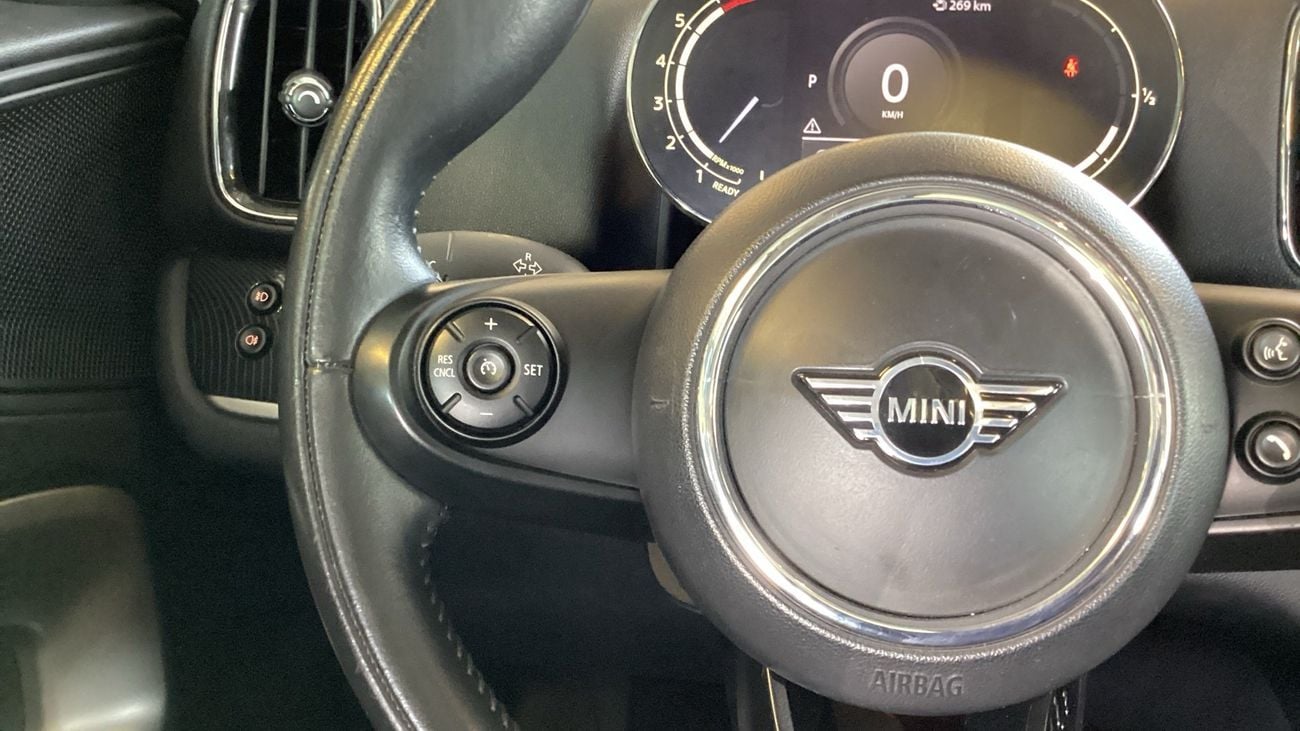 Mini Countryman 1.5 COOPER DCT | Guaranteed Warranty | 0 Down Payment