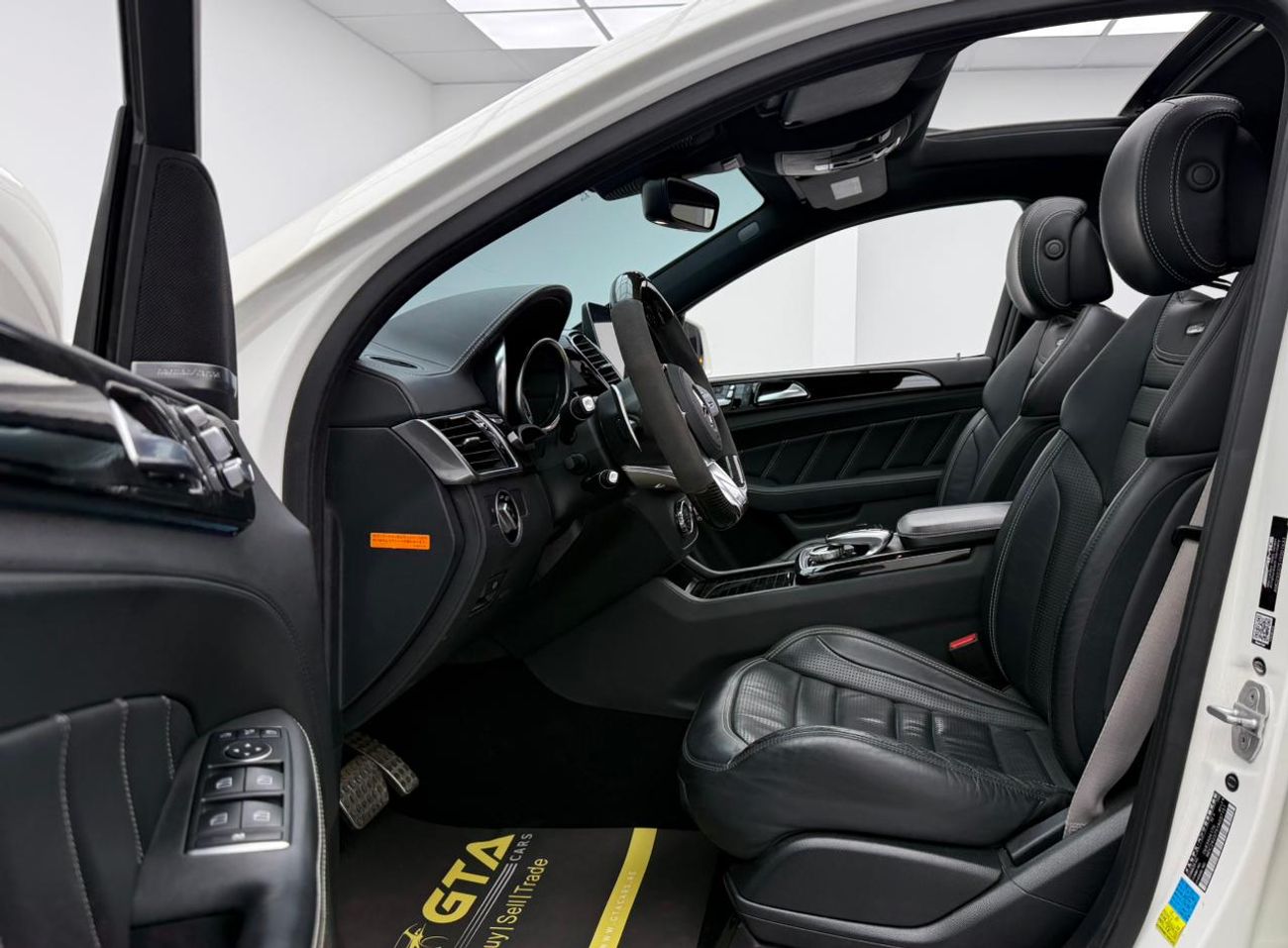 مرسيدس بنز GLE 63 S AMG 2016 Mercedes-Benz GLE 63 S AMG, Excellent Condition ,Japanese Spec.