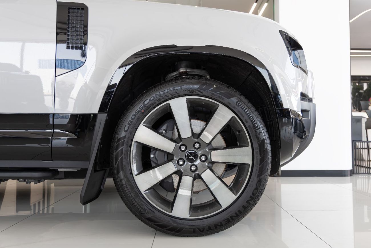 Land Rover Defender DEFENDER 110 X-DYNAMIC HSE | FULL OPTION P400 | 5 YEARS AL-TAYER WARRANTY | 2026 (Export)