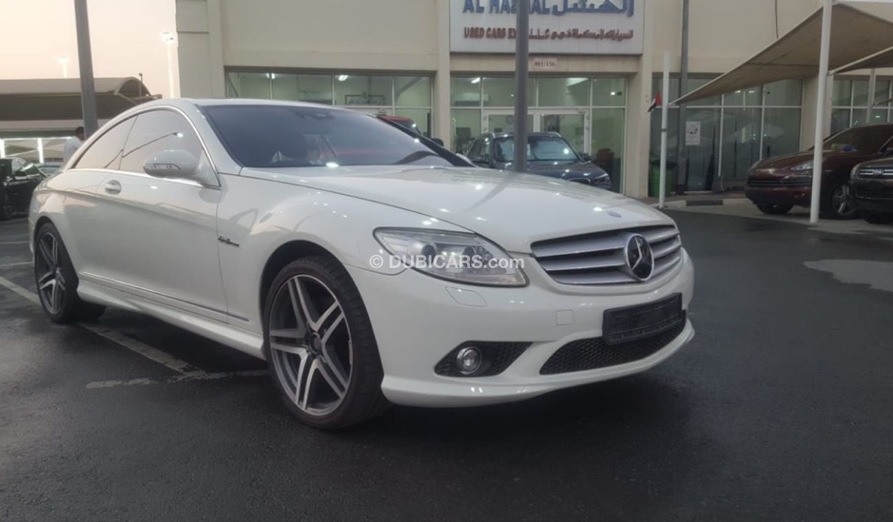Mercedes-Benz CL 500 model 2008 GCC car prefect condition full service full option low mileage