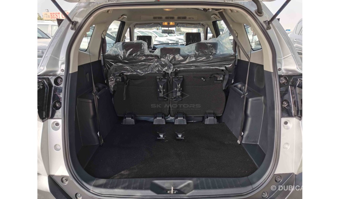 تويوتا راش 1.5L 4CY Petrol, 17" Rims, Roof A/C Ventilators, Fabric Seats, Xenon Headlights, USB (CODE # TRGC03)