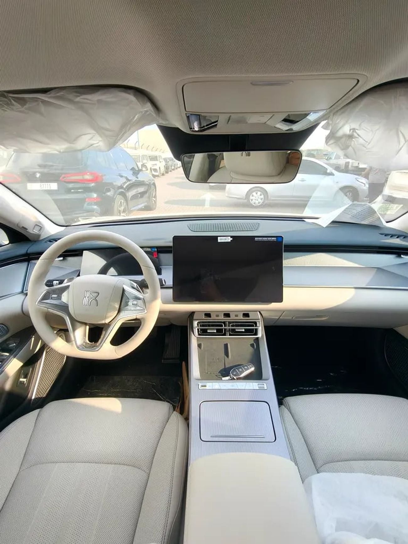 بي واي دي هان L EV 701KM Premium | Laser Radar | Luxury Electric Sedan