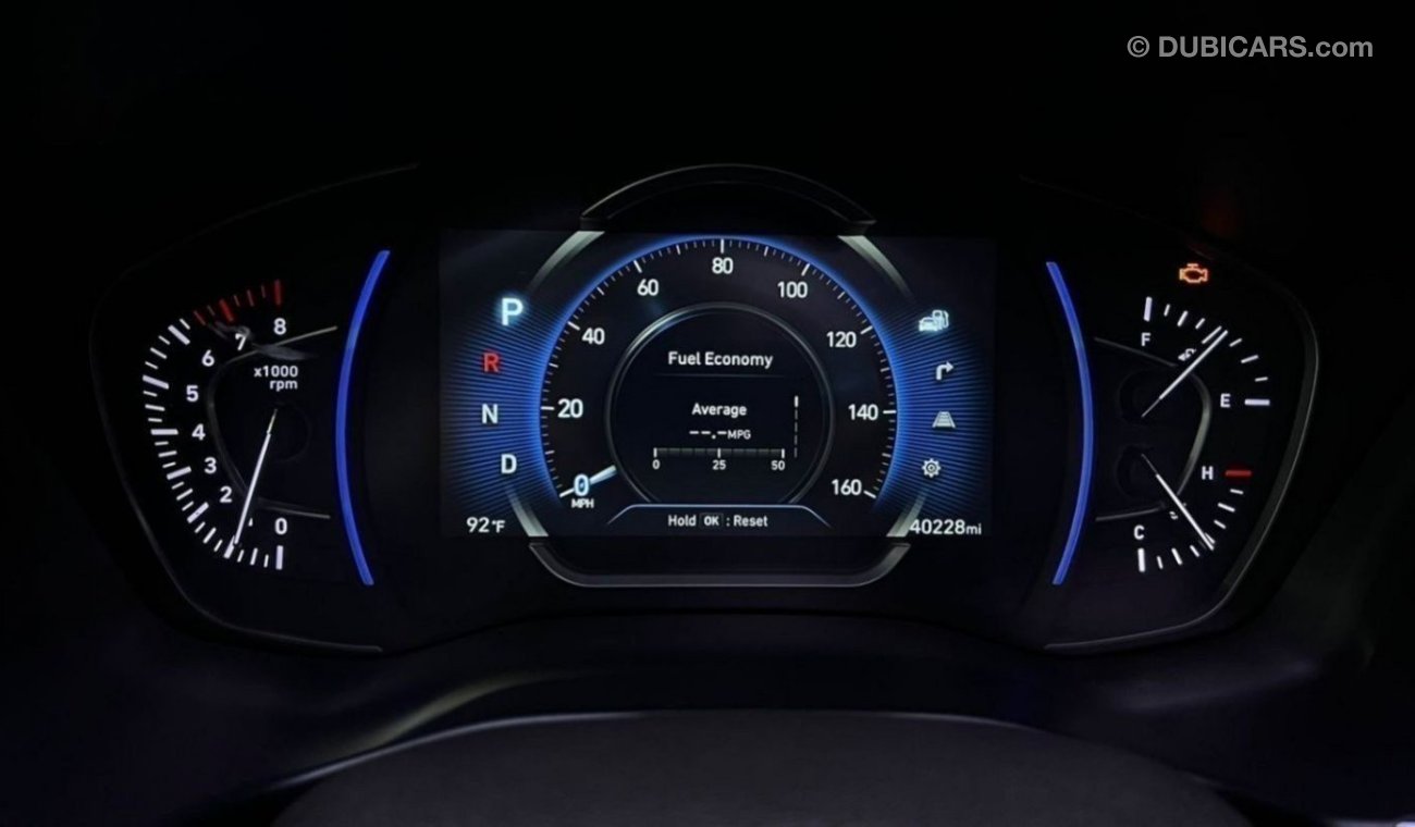 Hyundai Santa Fe 2020 Hyundai Santa fe 2.0L Turbo - 360* CAM - Full Option Panorama / EXPORT ONLY