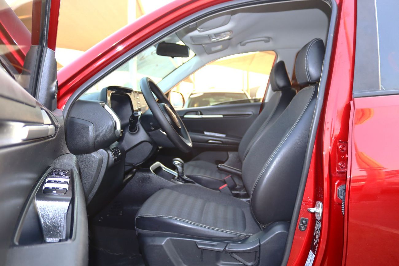 Kia Sonet LX2 1.5L Kia Sonet 2023 GCC in excellent condition, 71,000 km, 1500 cc engine, price 48,000 dirhams