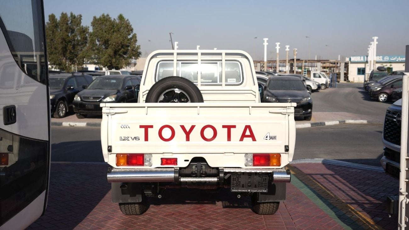 تويوتا لاند كروزر بيك آب TOYOTA LC79 PICK-UP SINGLE CABIN 4.0L V6 M/T 2025 BASIC