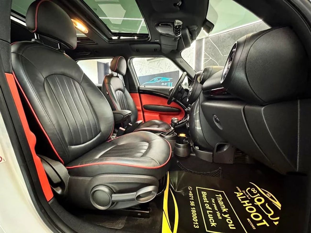 Mini Countryman John Cooper Works 1.6L UNIQUE JOINS COOPER WORKS || ACCIDENT FREE || GCC || PANORAMIC ROOF