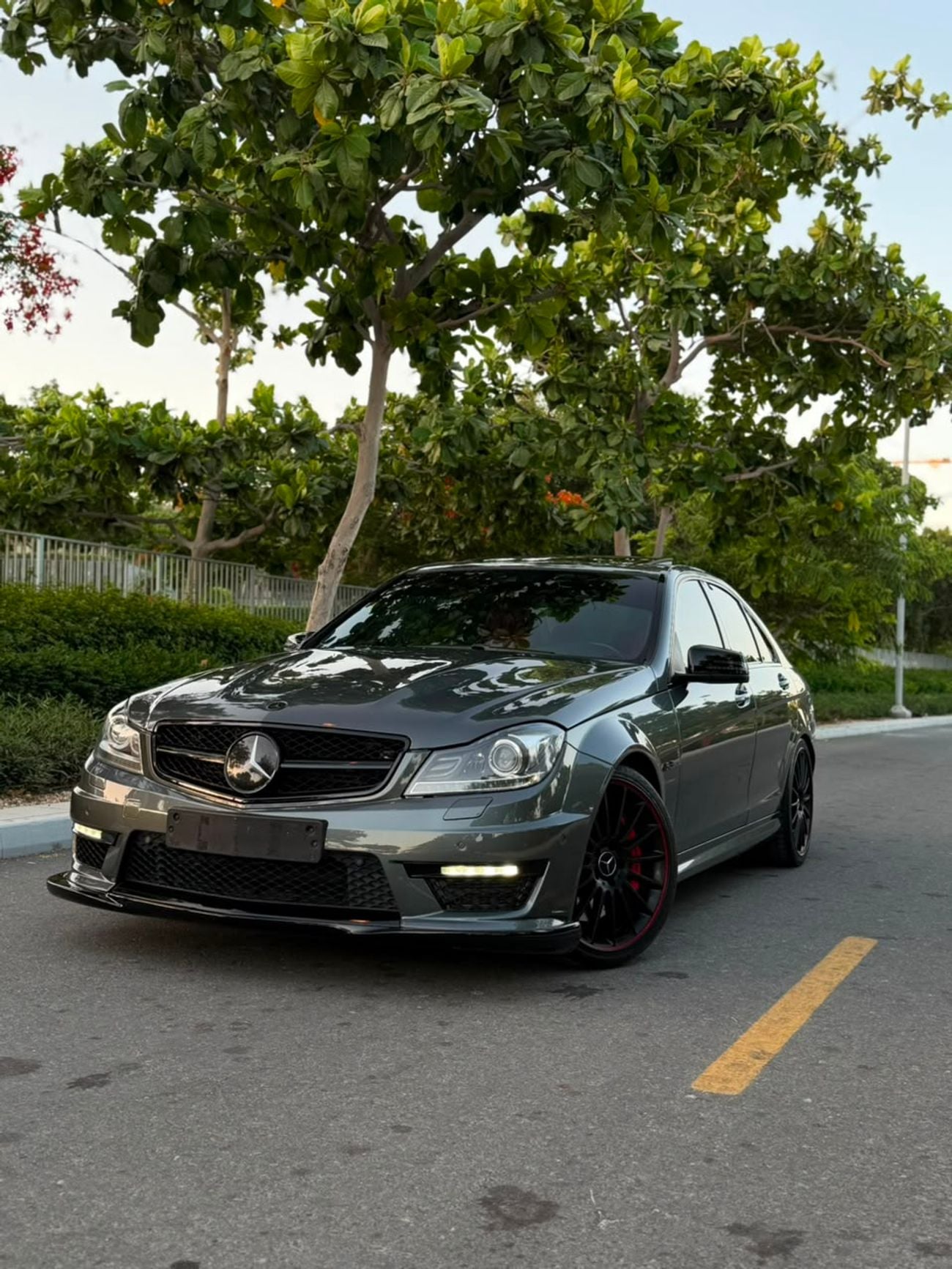 Mercedes Benz C63 AMG STD