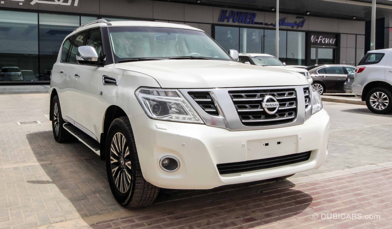 Nissan Patrol SE With Platinum VVEL DIG Badge