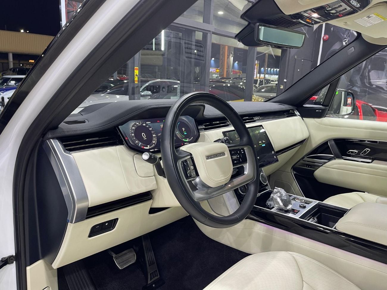 Land Rover Range Rover First Edition P400 3.0L