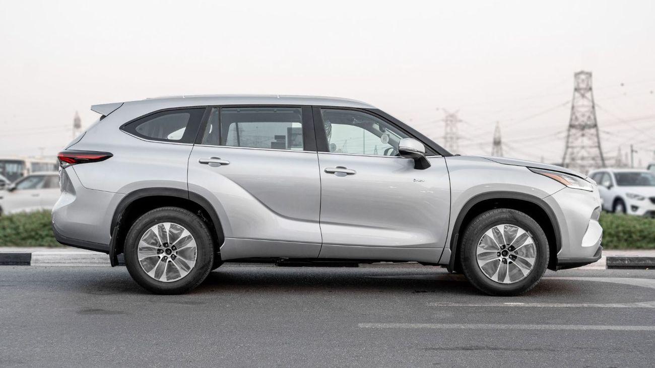 Toyota Highlander 2026 Toyota Highlander GLE 2.5L AT Hybrid (Silver)