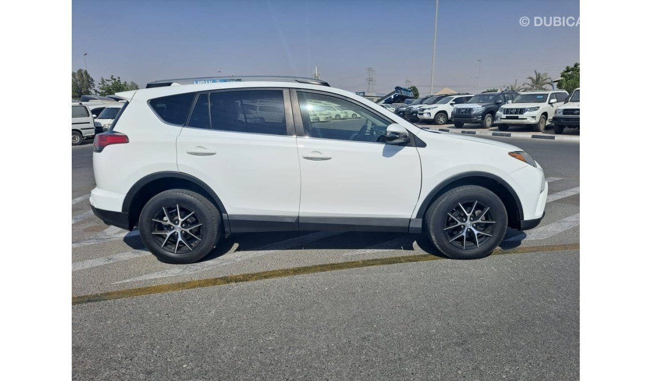 تويوتا راف ٤ TOYOTA RAV4 FULL OPTION 2017 MODEL