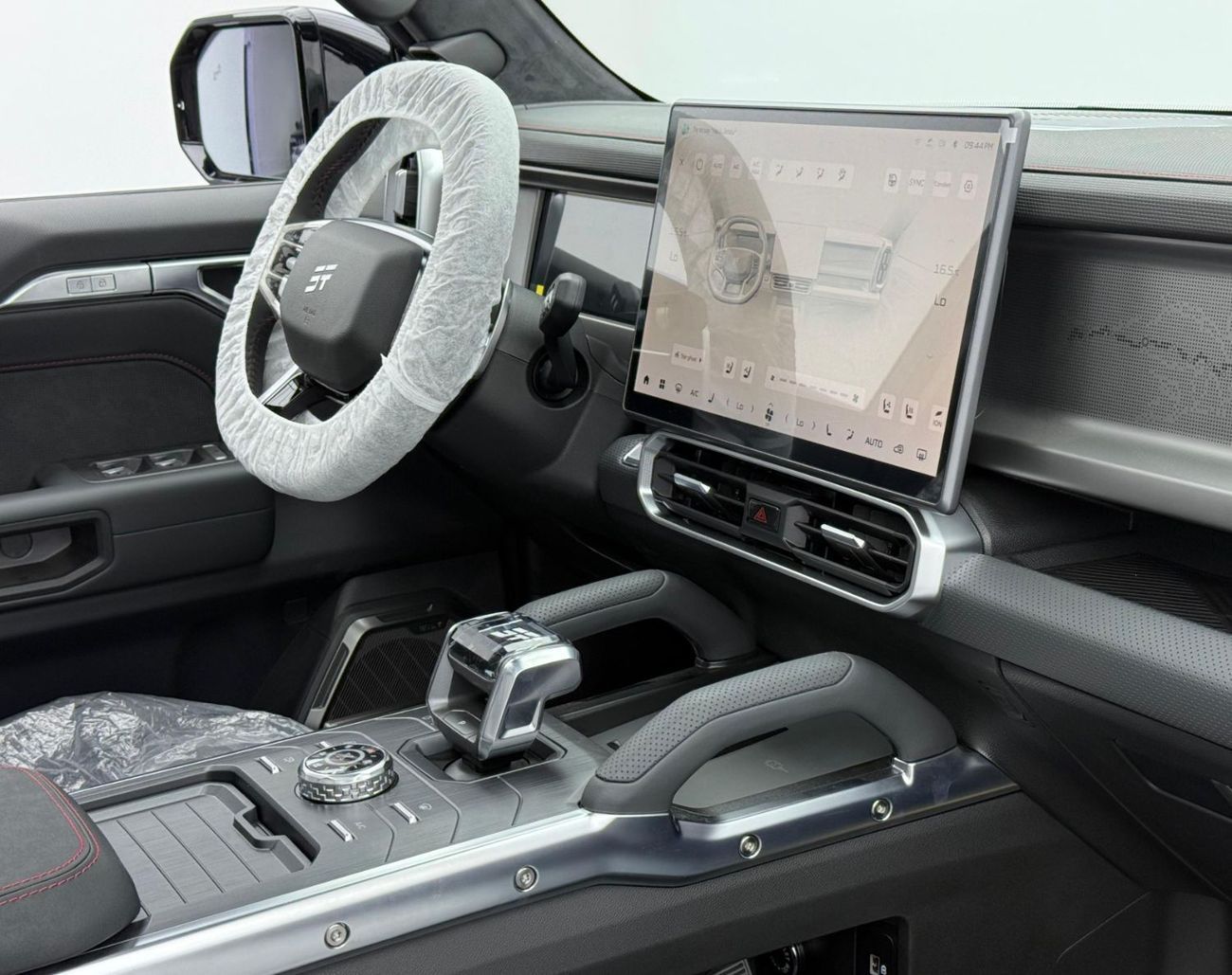 جيتور T2 Luxury *Brand New* 2024 Jetour T2, Warranty, Delivery Km, Fully Loaded, Excellent Condition