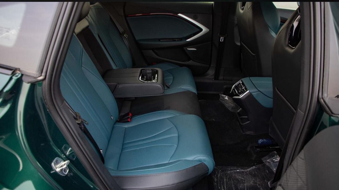 أم جي 7 1.5L DCT ELEGANCE SPORT PACKAGE SPOILER