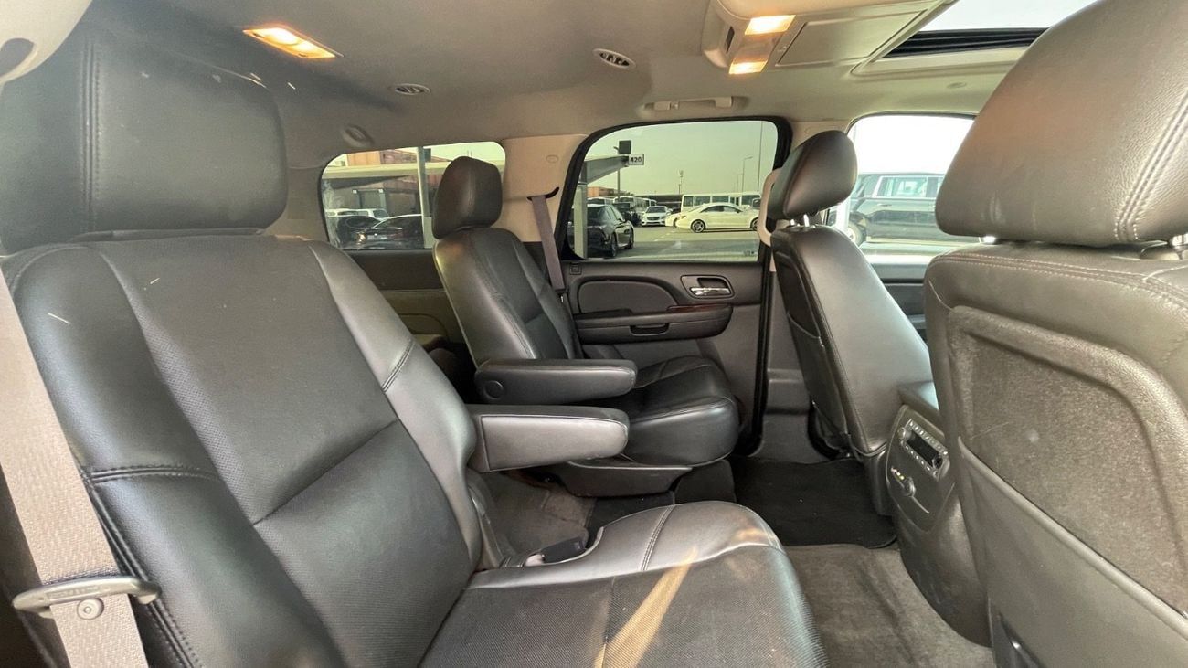 Chevrolet Tahoe LTZ 5.3L 4WD (8 Seater)