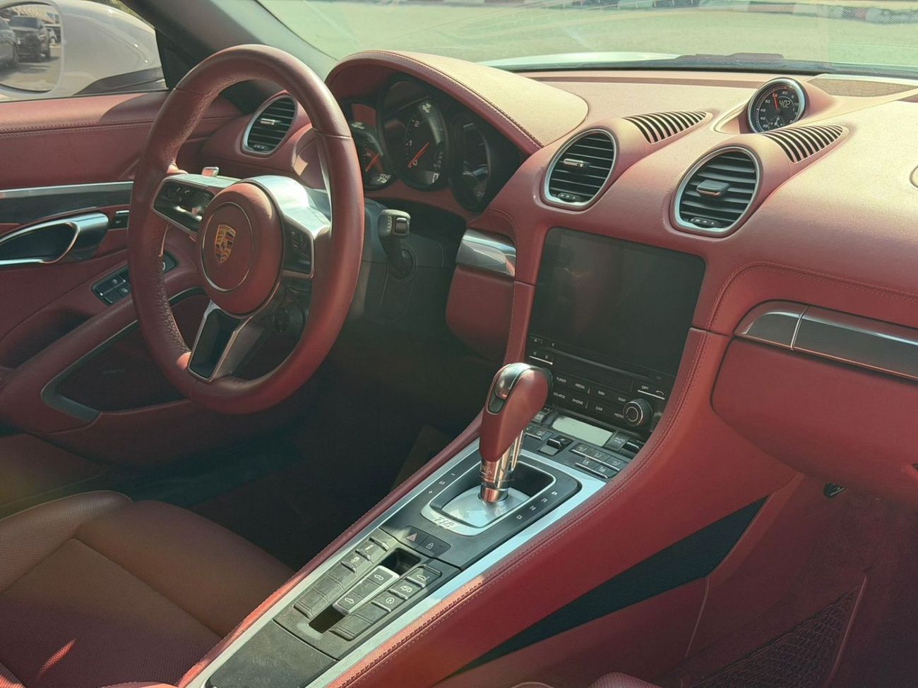 Porsche 718 Boxster Std 2.0L A/T