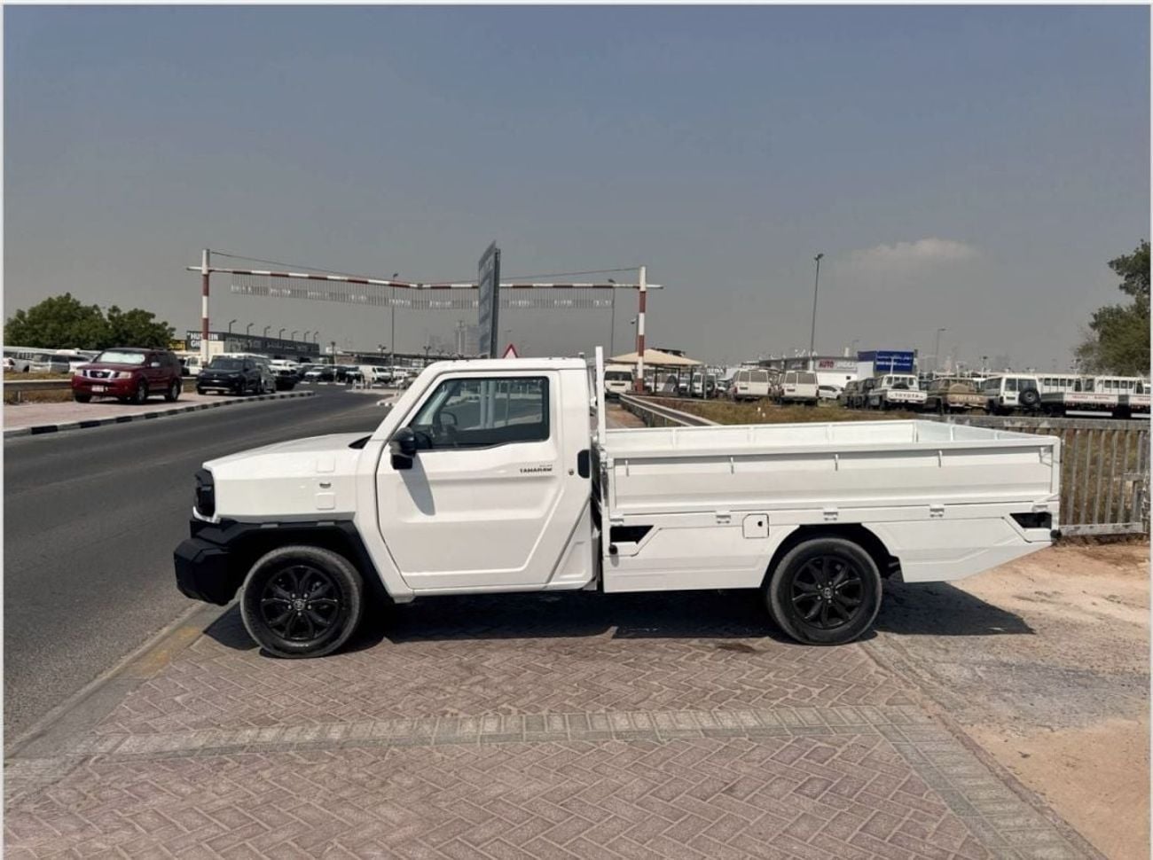 Toyota Hilux GL Toyota hilux Tamarwa 2.4L diesel  engine LHD