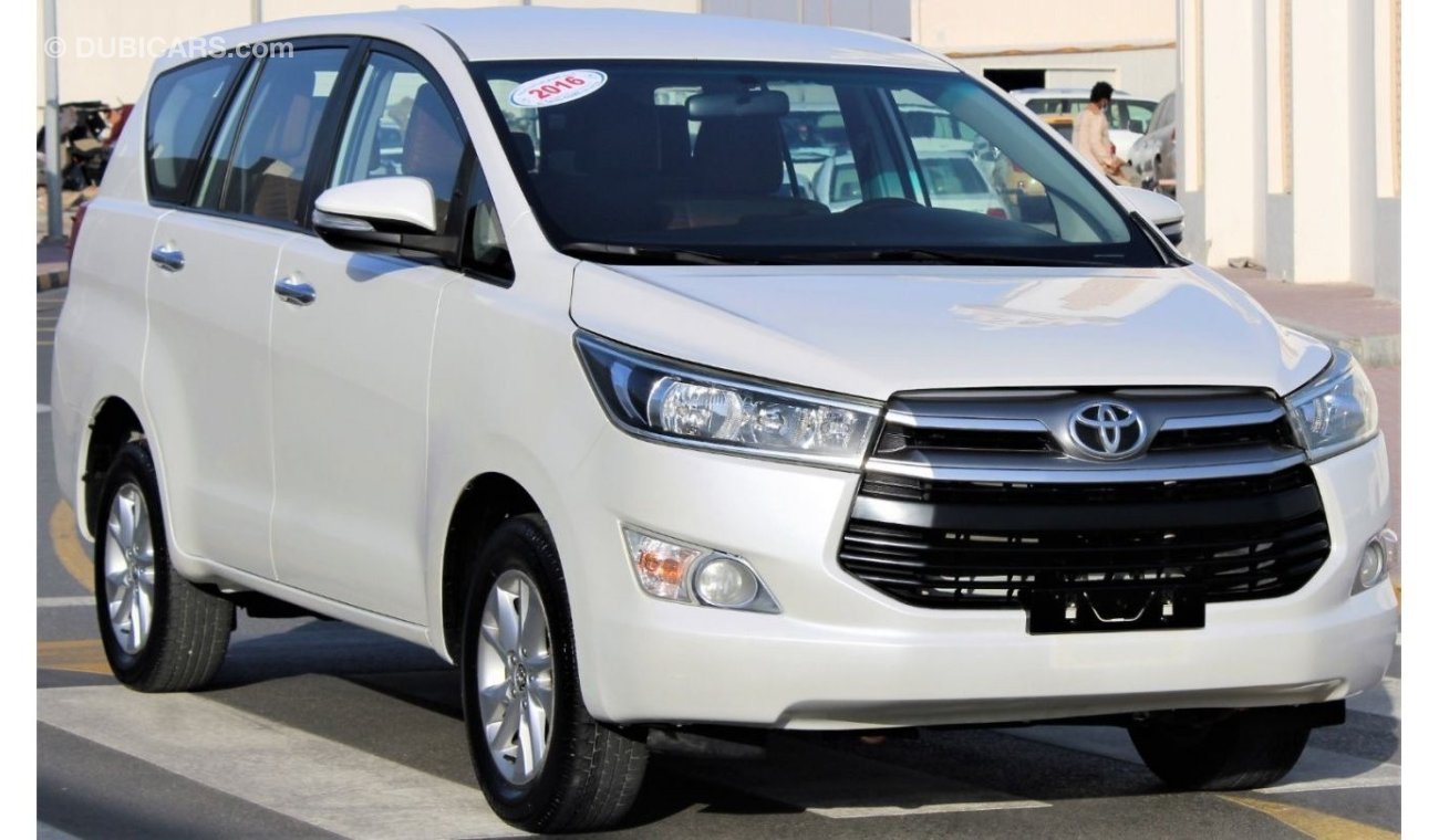 Toyota Innova Toyota Innova 2016 GCC in excellent condition without accidents, very clean inside and out