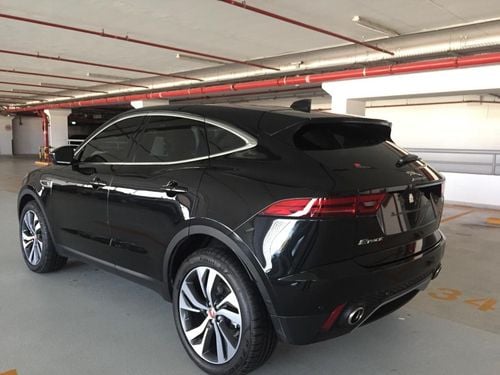 جاكوار E Pace SE