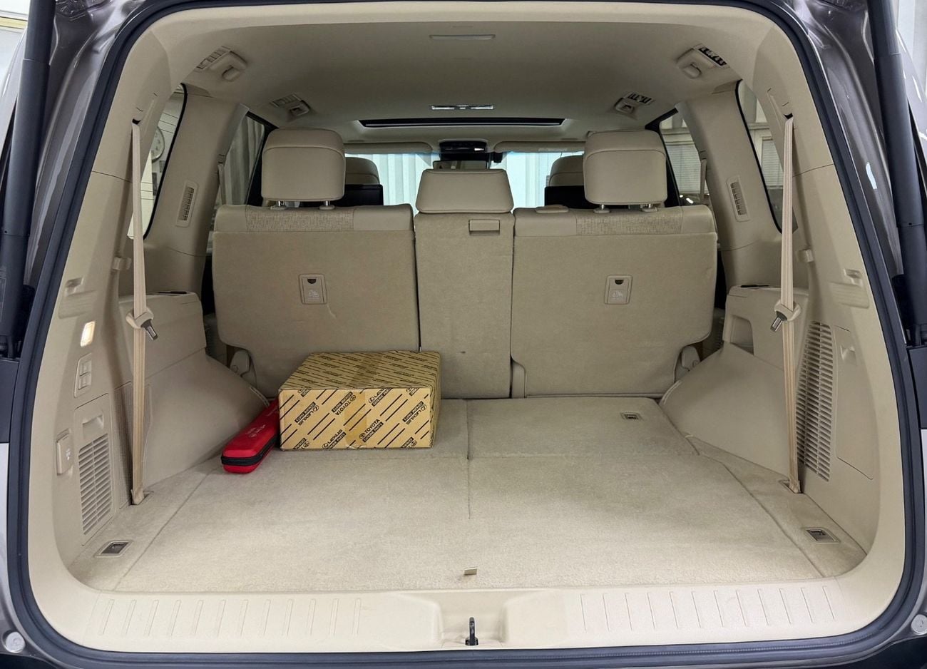 Toyota Land Cruiser VXR